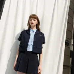 Flared pocket shirt